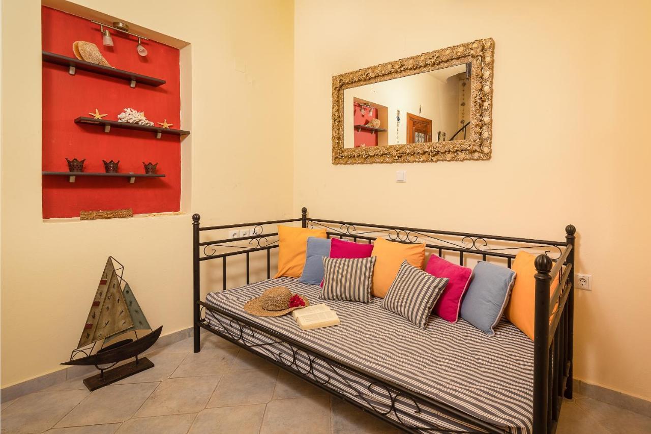 Coralli House Chalki Town Luaran gambar