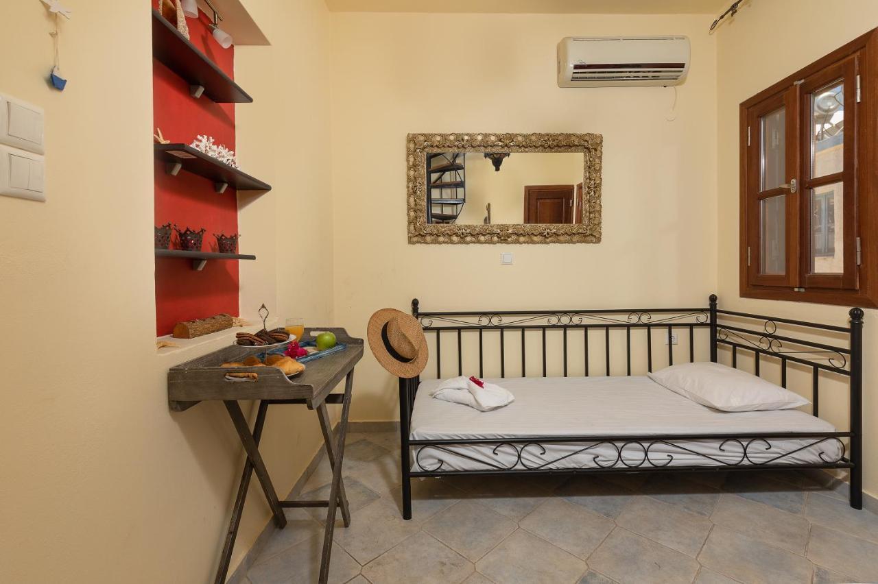 Coralli House Chalki Town Luaran gambar